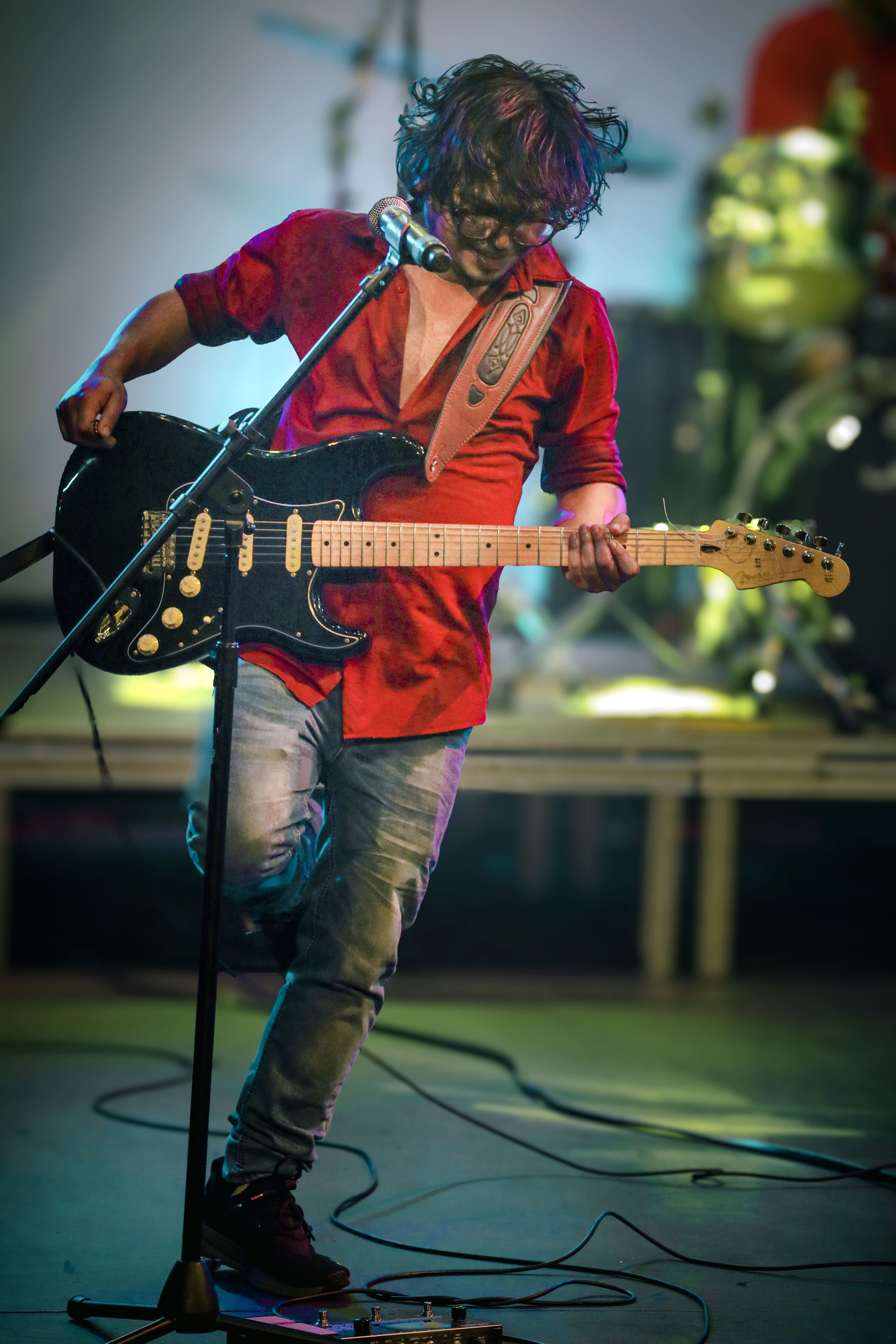 Saleh Samee portrait with guitar